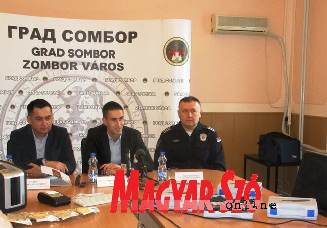 Dmitrašinović, Ratković és Glumac (Fotó: Fekete J. József)