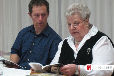 A magyarkanizsai könyvbemutató igen közvetlen hangulatban zajlott le (Puskás Károly felvétele)