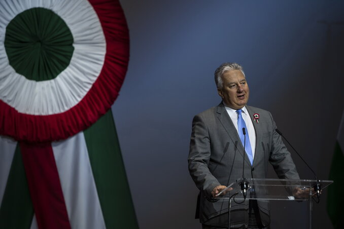 Semjén Zsolt beszédét tartja (Fotó: MTI) Semjén Zsolt beszédét tartja (Fotó: MTI)
