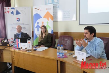 Damir Vojnić Tunić, Željka Cvejin és Dragan Agatunović az előadáson (Fotó: Patyi Szilárd)