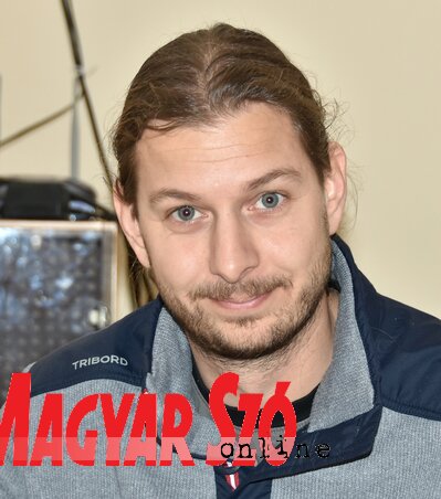 Juhász Tibor (Fotó: Gergely József) Juhász Tibor (Fotó: Gergely József)