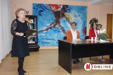 Fésűs Mária (balról), Törőcsik Rozália és Botka Andrea (Stanyó Tóth Gizella felvétele)