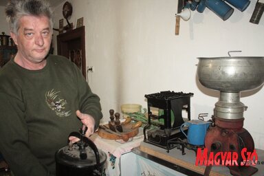 Azt hinnénk, hogy a szelepes kuktafazék modern találmány, pedig ez a példány legalább 100 éves lehet(Kazinczy Paszterkó Diana felvétele)