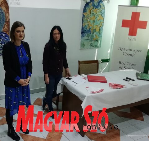 Az Atina Egyesület tagjai (Fotó: Lackó Varjú Sára) Az Atina Egyesület tagjai (Fotó: Lackó Varjú Sára)