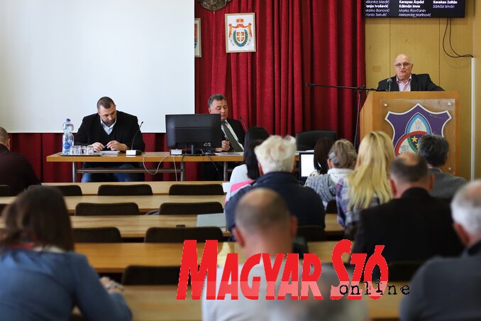 A képviselő-testület 50 millió dinárt épített be a községi költségvetésbe (Lakatos János felvétele)