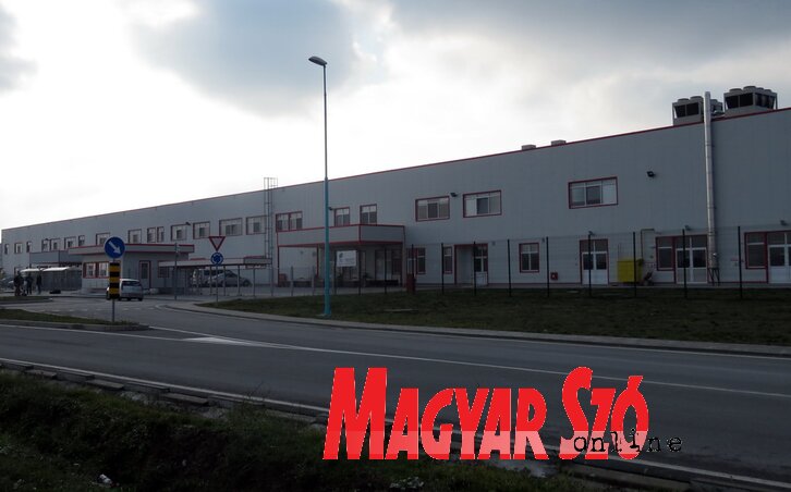 A nagybecskereki ipari övezet (Fotó: Kecskés István) A nagybecskereki ipari övezet (Fotó: Kecskés István)