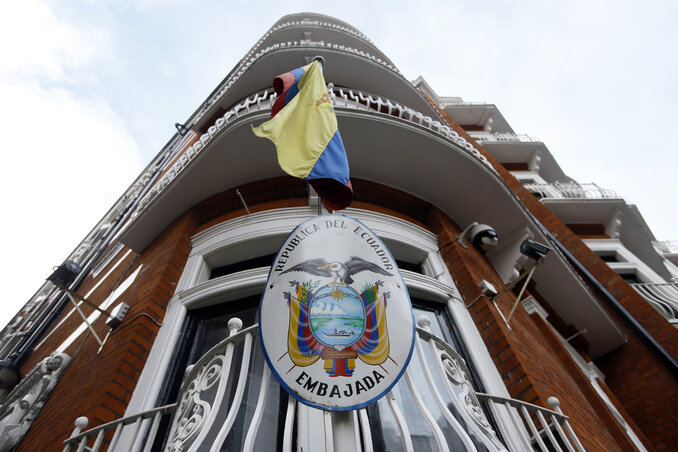 Ecuador londoni nagykövetsége (Fotó: Beta/AP)
