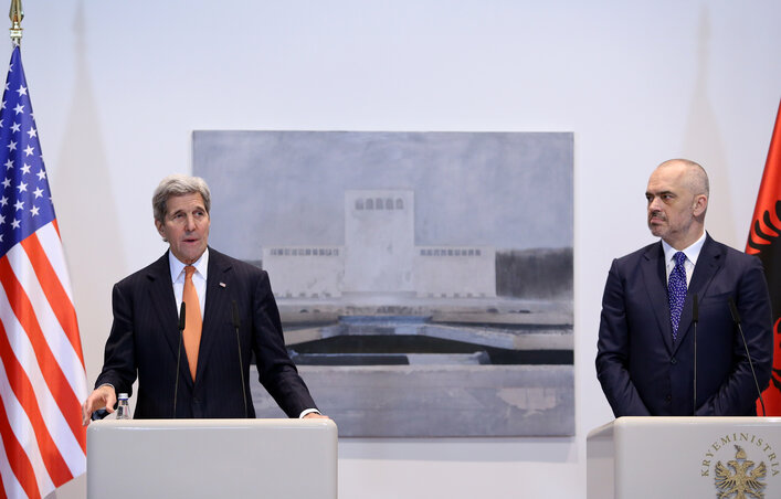 John Kerry amerikai külügyminiszter és Edi Rama albán miniszterelnök (Fotó: Beta/AP)