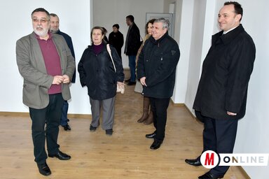 Slaviša Grujić munkatársaival és vendéglátóival megtekintette az átalakítás alatt álló kaszárnyát (Gergely árpád felvétele)