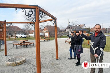 A megrongált hintákat eltávolították a játszótérről (Fotó: Gergely Árpád)