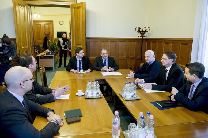 Az MSZP és az LMP nem vett részt az egyeztetésen (Fotó: MTI)