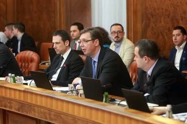 Aleksandar Vučić miniszterelnök a kormányülésen (Fotó: Beta)