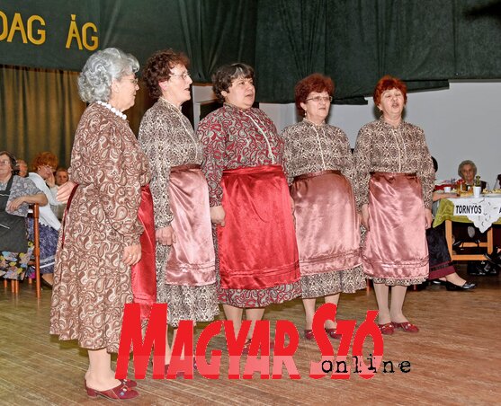 A ludasi asszonyok énekelnek (fotó: Gergely Árpád)