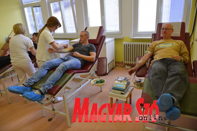 A szabadkai vérátömlesztő osztály a legsikeresebbek és a legfejlettebbek közé tartozik (Fotó: Molnár Edvárd) A szabadkai vérátömlesztő osztály a legsikeresebbek és a legfejlettebbek közé tartozik (Fotó: Molnár Edvárd)