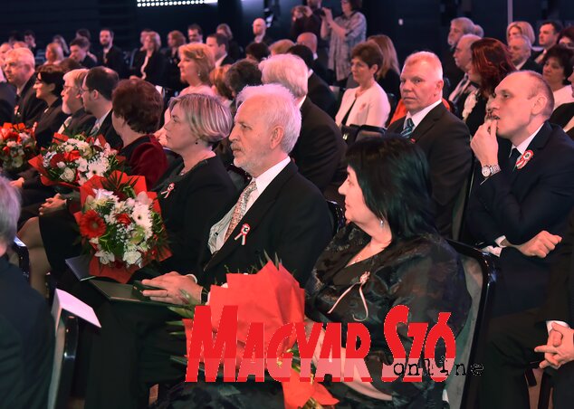 Budapesten a Várkert Bazárban vehették át az arra érdemesültek a kitüntetéseket (Gergely József felvétele) Budapesten a Várkert Bazárban vehették át az arra érdemesültek a kitüntetéseket (Gergely József felvétele)
