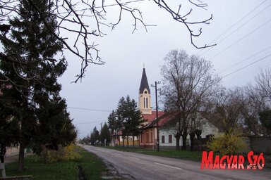 Ürményháza napjainkban (Fotó: Kecskés István)