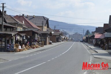 Korond főutcája (Fotó: Bajtai Kornél)