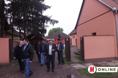 A hétvégén a VMSZ kampánykörútja Topolya községben a gunarasi helyi közösségben zajlott (Fotó-Szabó Anikó)