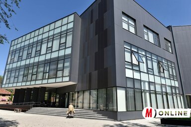Az új épület a legmodernebb sztenderdek alapján épült, négyemeletes, összesen 3300 négyzetméteren tárolható a levéltári anyag (Fotó: Ótos András)