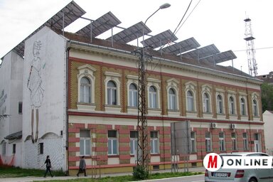 Le kell szerelni a napkollektorokat (Kecskés István felvétele)