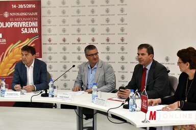 A sajtótájékoztató résztvevői (Fotó: Ótos András)