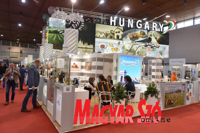 Magyarország standja a az újvidéki Nemzetközi Mezőgazdasági Kiállításon (Ótos András felvétele)