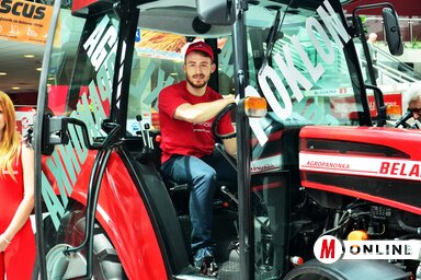 Kanizsai Áron: A traktor a legjobbkor jött (Dávid Csilla felvétele)