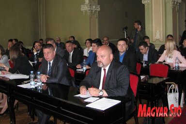 A vártnál is simábban zajlott az alakuló ülés (Fotó: Kecskés István)