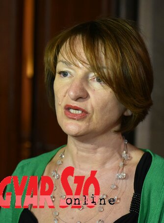 Jasmina Tanasić (Ótos András felvétele) Jasmina Tanasić (Ótos András felvétele)