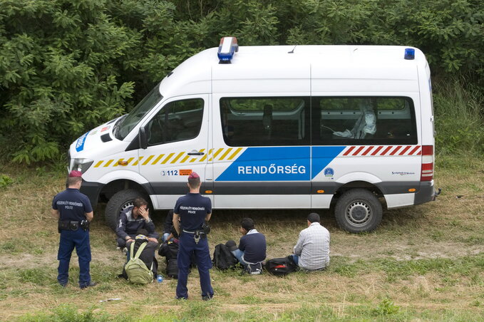 Illegális bevándorlókat fogott el a rendőrség (Fotó: MTI)