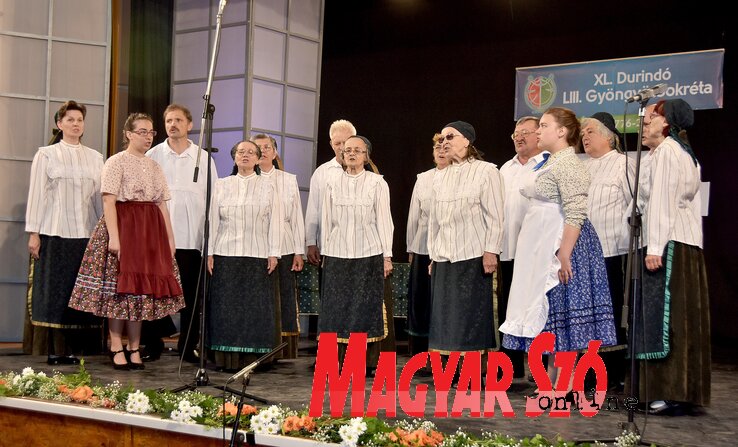 A kúlai Árvácska népdalcsoport