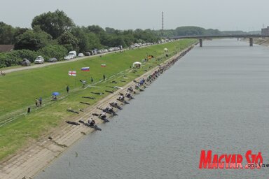 A hétvégén tartják Újvidéken a DTD-csatornán a VI. Feeder Világbajnokságot, összesen 168 versenyző érkezett 28 országból (Buzás Mihály felvétele)