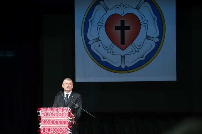 Kövér László a világtalálkozó megnyitóján (Fotó: MTI)