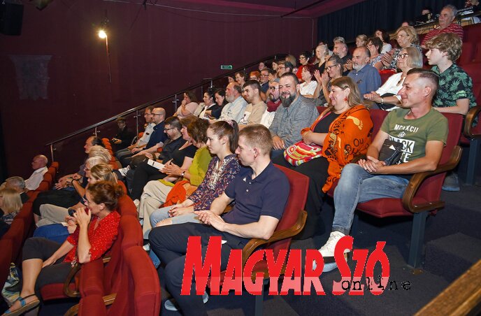 Sokan ellátogattak a nyitónap előadásaira Sokan ellátogattak a nyitónap előadásaira