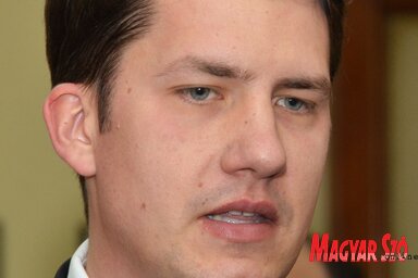 Pásztor Bálint: Amióta hatályban van az alkotmány, csak egyszer töltődött fel a tartomány költségvetése az alkotmányban előírt módon (Ótos András felvétele)