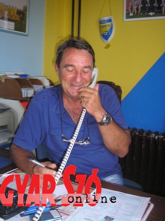 Özvegy Józsefnek sok dolga akadt az átigazolásokkal kapcsolatban Özvegy Józsefnek sok dolga akadt az átigazolásokkal kapcsolatban