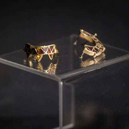 Késtok verete a 125 tételből álló, Attila uralkodása idején elásott leletegyüttesből (Fotó: MTI)