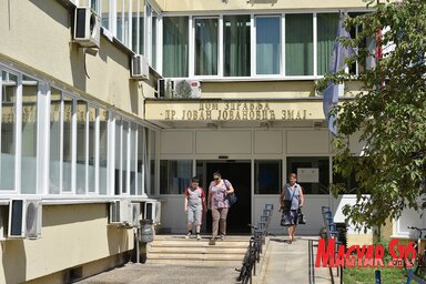 A Zmaj Ognjen Vuk utcai egészségházban működő fejlődési tanácsadó évente több mint 23 000 gyermeket fogad (Ótos András felvétele)
