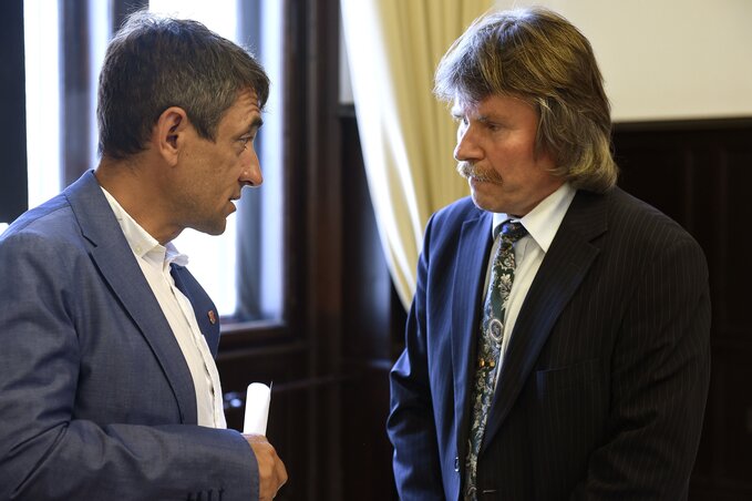 Potápi Árpád János és Okos Márton (Fotó: MTI)