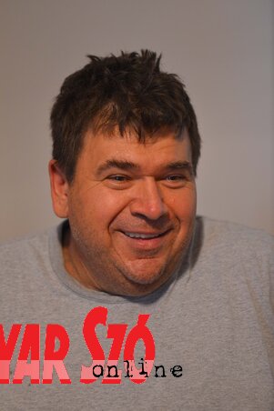 Szakács Tibor (Molnár Edvárd felvétele) Szakács Tibor (Molnár Edvárd felvétele)
