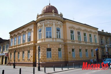 A visszaszármaztatott épület (Fekete J. József felvétele)