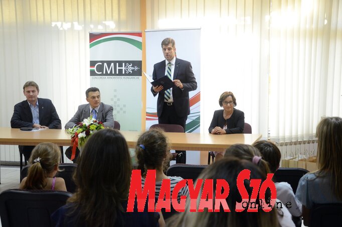 Bús Ottó, Lukács Csaba, dr. Szilágyi Péter és Pirityiné Szabó Judit Bús Ottó, Lukács Csaba, dr. Szilágyi Péter és Pirityiné Szabó Judit
