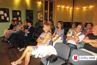 A zombori fórum hallgatósága (Fekete J. József felvétele)