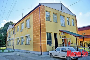 A csókai szociális központ épülete (Gergely Árpád felvétele)