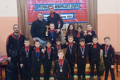 A Hercules utánpótláskorú birkózói Zomborban