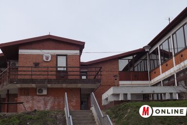 Jelentős külső felújításra vár az épület (Szabó Anikó felvétele)