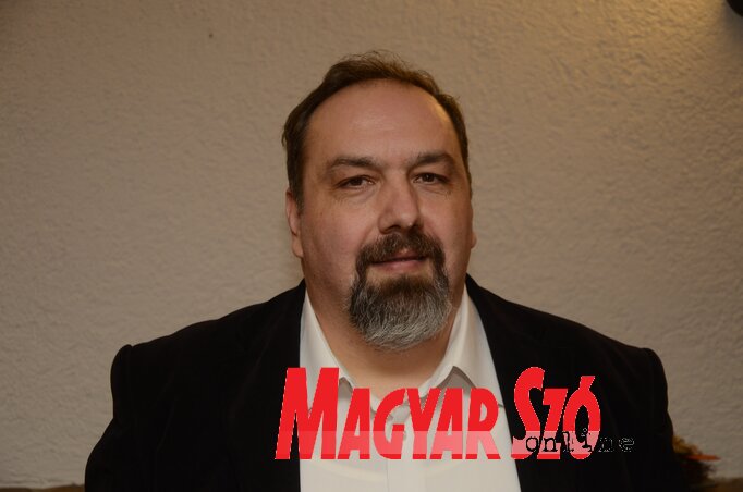 Dr. Mészáros Zoltán Dr. Mészáros Zoltán