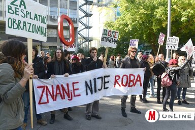 A tüntetők (Ótos András felvétele)