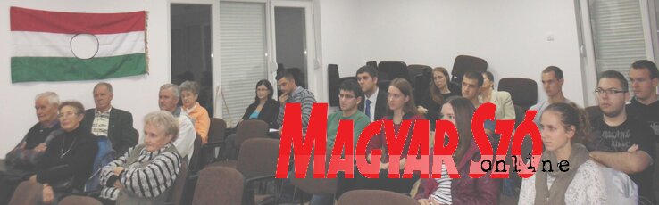 A hallgatóság egy része (Stanyó Tóth Gizella felvétele)