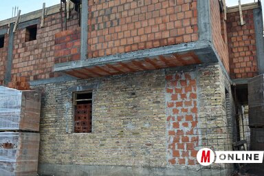 Novemberben kezdik a város területén törvénytelenül felépített ingatlanok, objektumok eltávolítását (Ótos András felvétele)